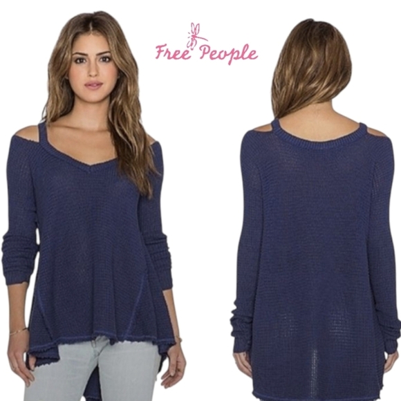 Free People Cold Shoulder Moonshine Sweater V Neck Medium Navy Blue Oversized - Picture 1 of 8